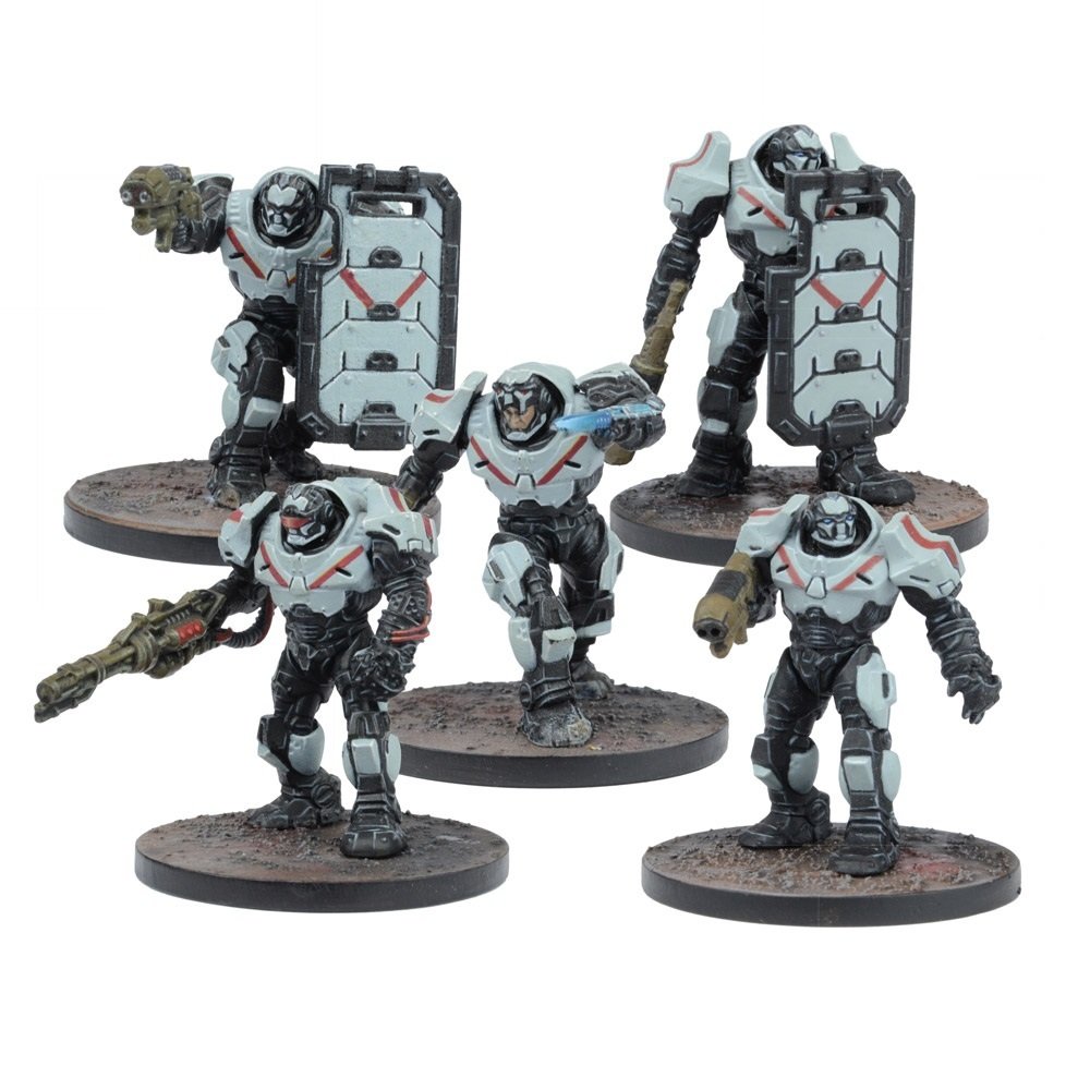Amazon.com: Mantic Games MGWPE303 Enforcer Peacekeepers Miniature